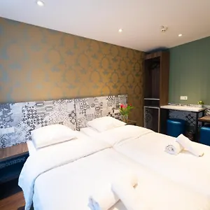 https://the-old-nickel-hotel.amsterdamhotelsnl.com